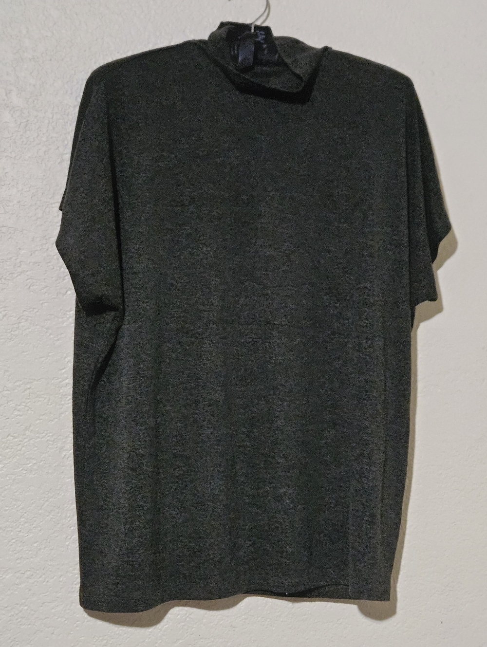 Joan Vass Green Mockneck Lightweight Tshirt Small Medium